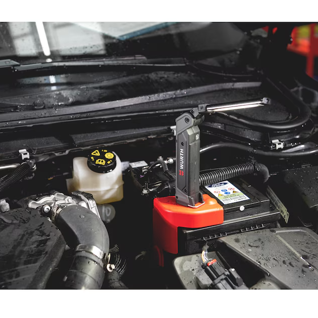 LED Work Lamp 700 Lumen Rechargeable